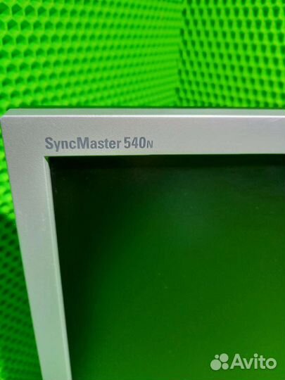 Монитор Samsung SuncMaster 540N