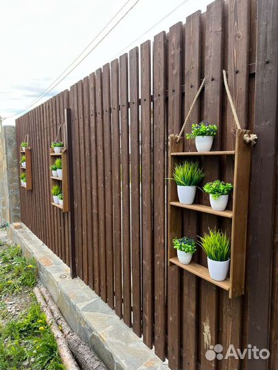 Полка навесная деревянная