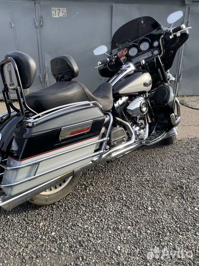 Harley Davidson Electra Glide flhtcu