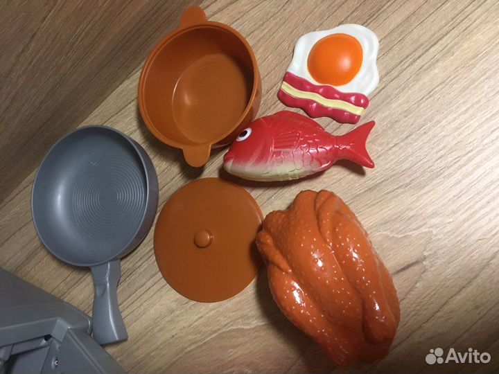 Плита игрушечная, посудка