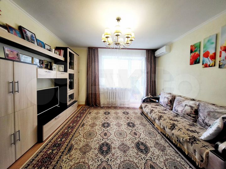 3-к. квартира, 70 м², 3/9 эт.