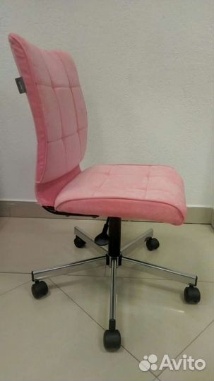 Компьютерное кресло новое