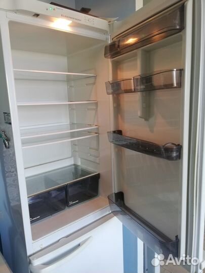 Холодильник Electrofrost