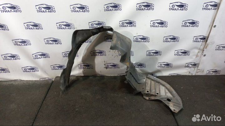 Подкрылок Lancer 9