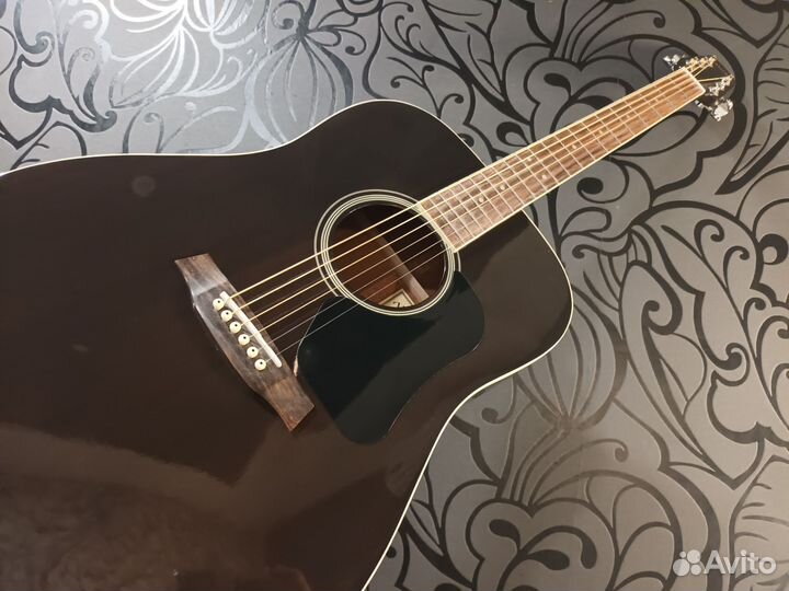 Акустическая гитара Walden D351