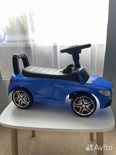 Машинка Mercedes толокар