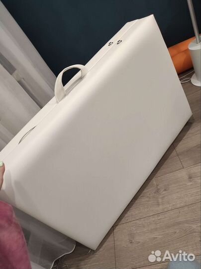 Массажный стол, кушетка косметическая