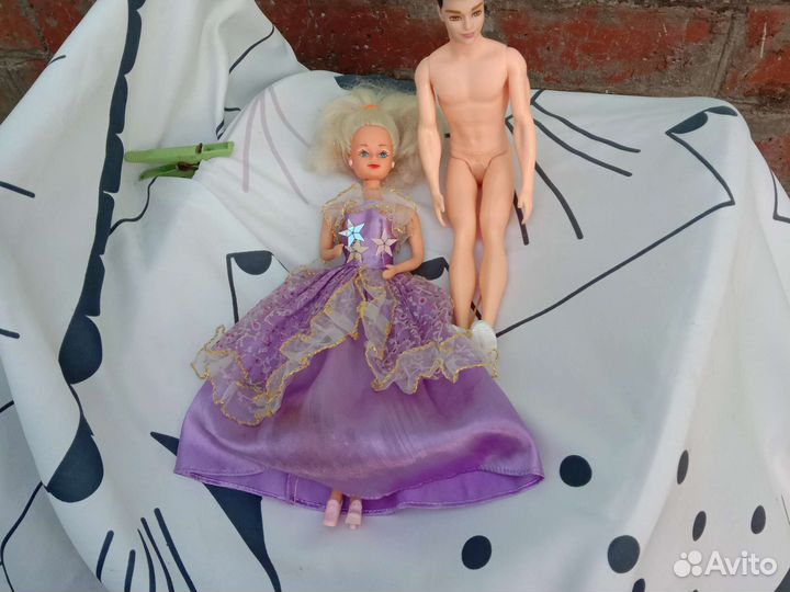 Кукла барби впридачу с кеном