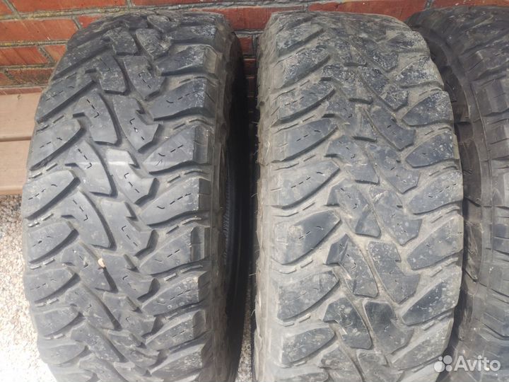 Toyo Open Country M/T 265/70 R17