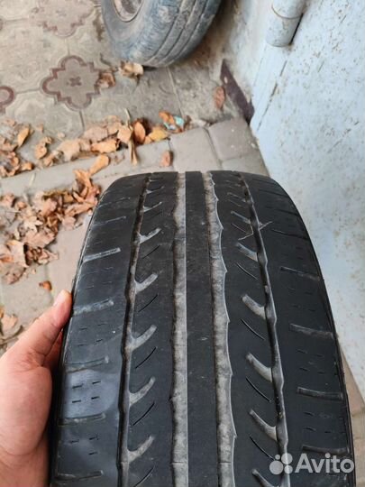 Triangle LL01 215/45 R17
