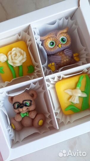 Шоколадный подарок на День воспитателя