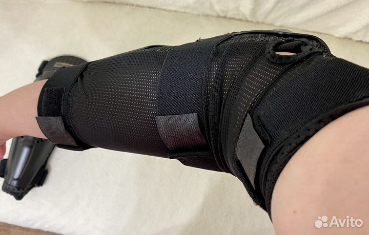 Защита Black Fire локтя