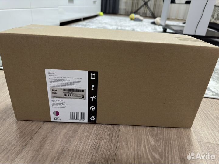 Фен dyson supersonic hd08 новые