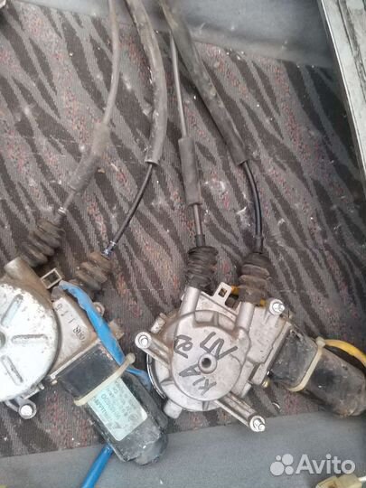 Стеклоподьемник передний правый киа кларус 2