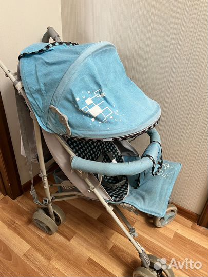 Прогулочная коляска