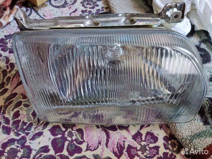 Фары Ford Orion\escort