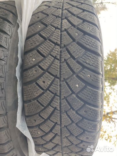 Bfgoodrich G-Force Stud 185/60 R15