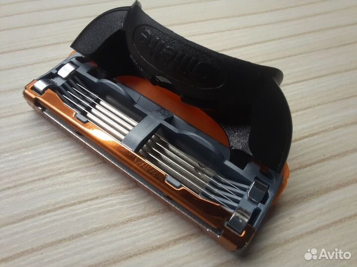 Сменные кассеты gillette