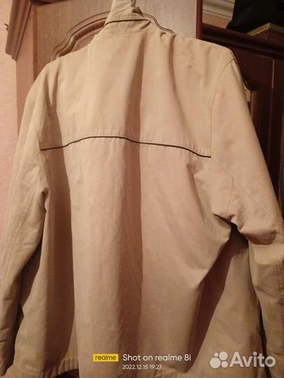 Куртка ветровка