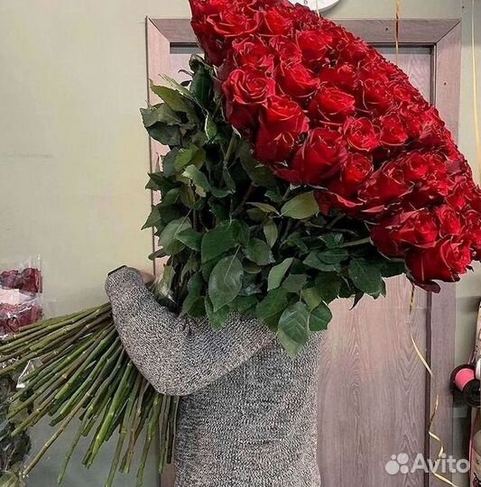 Высокие Розы с Доставкой