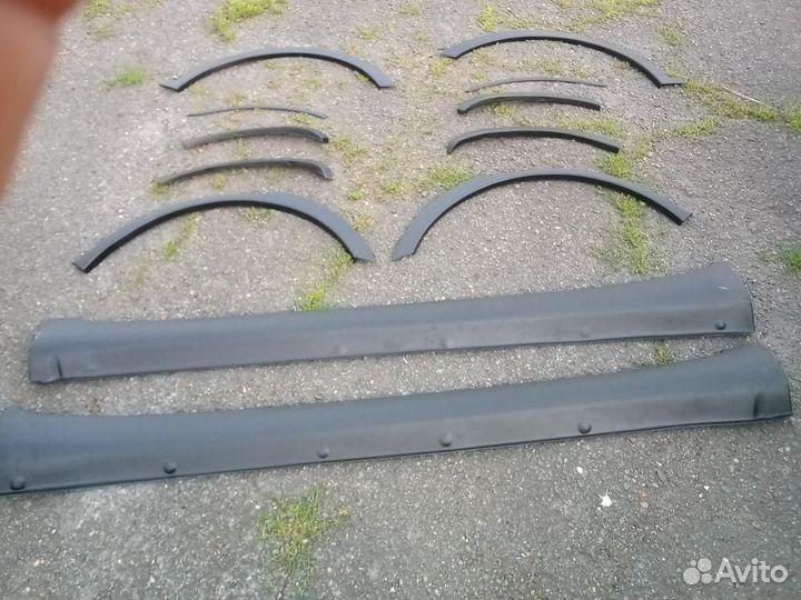 Комплект пластиковых накладок