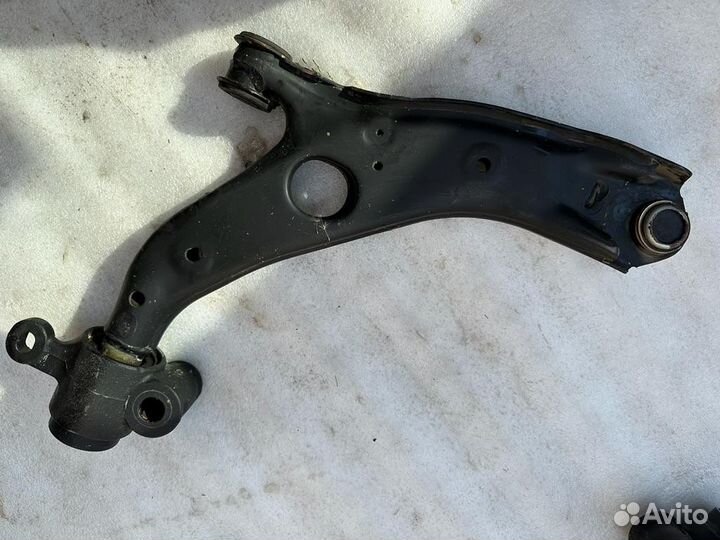 Рычаг передний Mazda CX-5 (2012-2022)