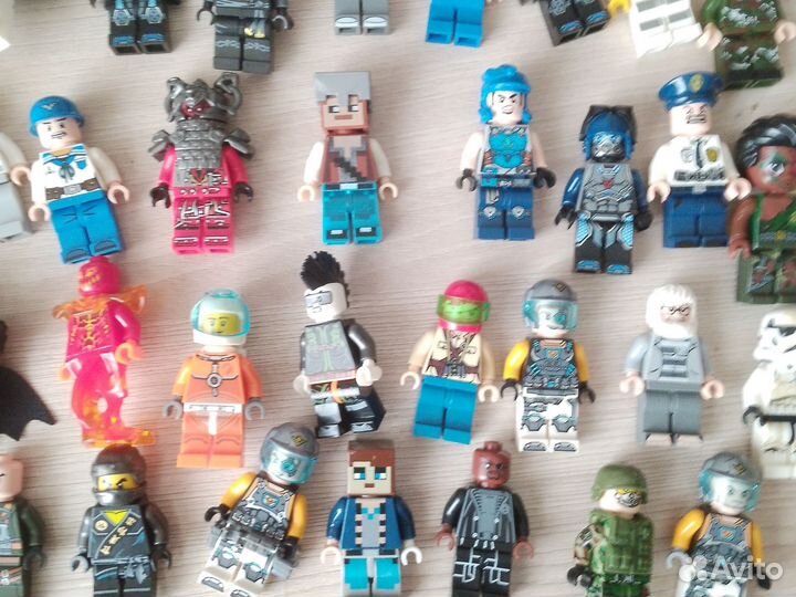 Lego минифигурки