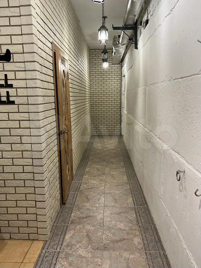 Помещение свободного назначения, 295 м²