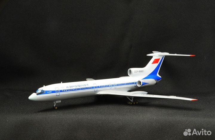 Модель самолёта Ту-154М Аэрофлот