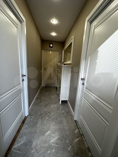 Комната 15 м² в 6-к., 2/15 эт.