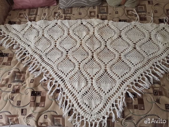 Вязаная кофта