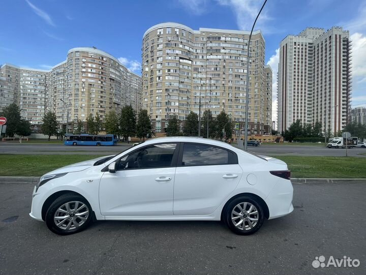 Kia Rio 1.4 AT, 2021, 61 000 км