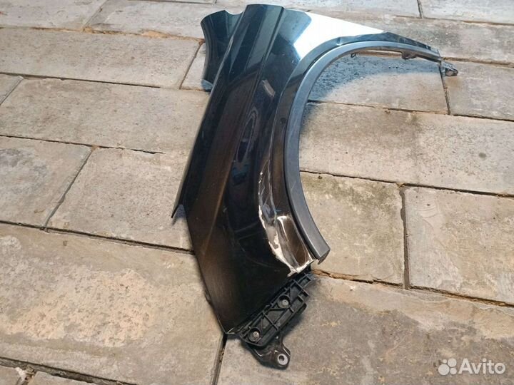 Крыло переднее левое Honda CR-V 3