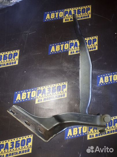 Петля капота левая Пежо 308