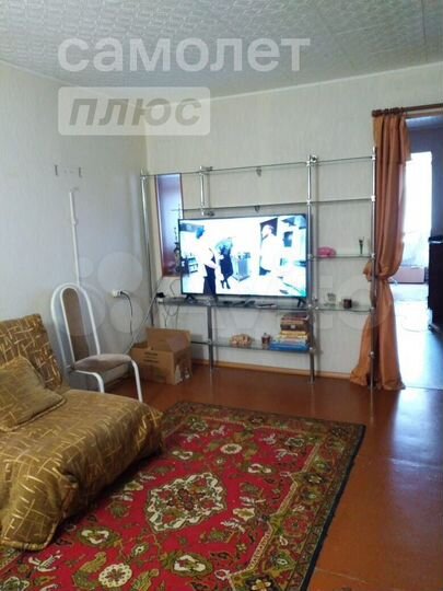 3-к. квартира, 60 м², 2/5 эт.