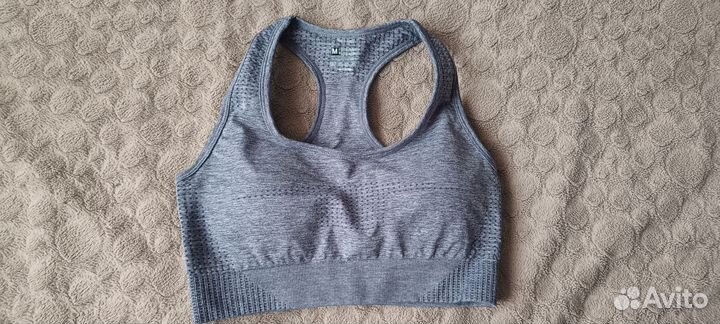 Спортивный костюм бесшовный для фитнеса и йоги