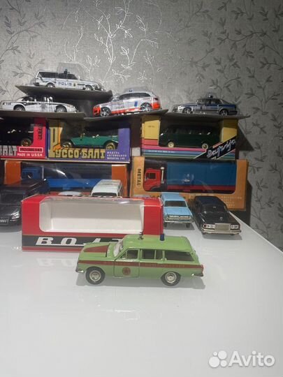 Модели автомобилей СССР 1 43 Волга 2402