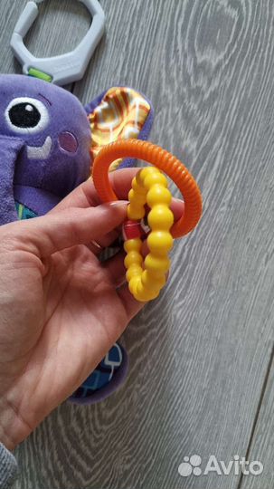 Игрушка подвеска на коляску