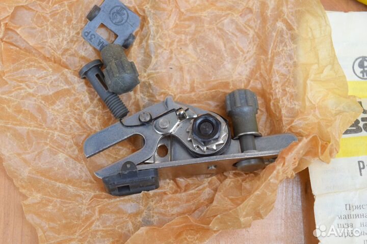 Приставка к швейной машине 