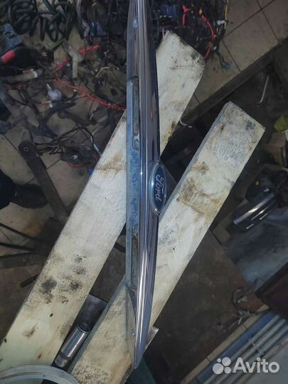 Накладка багажника Ford Mondeo 1996-2000