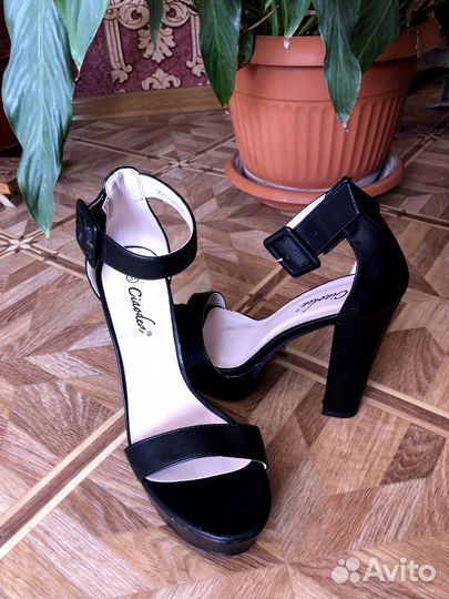 Туфли летние женские