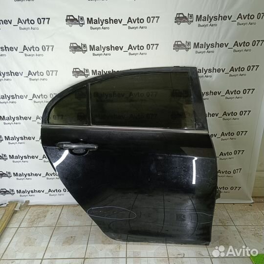 Дверь задняя правая Geely Emgrand ec7