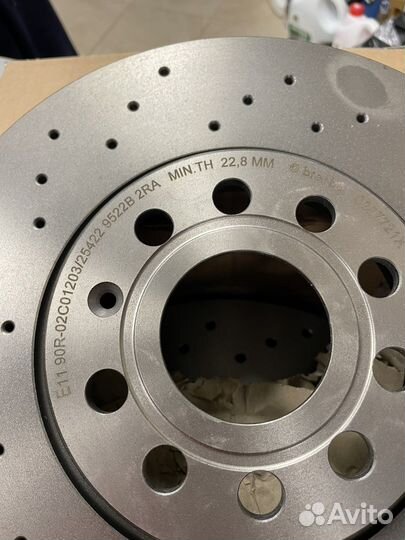 Диски тормозные Xtra передние Brembo + колодки