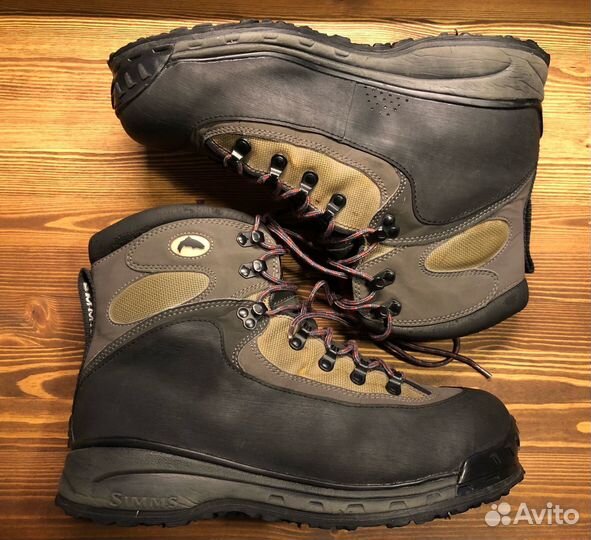 Simms rivershed wading boots store