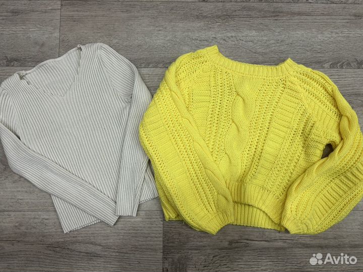 Свитер женский