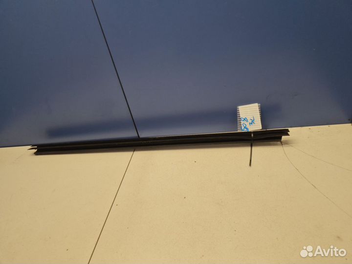 Накладка стекла задней левой двери Peugeot 508 2010-2018