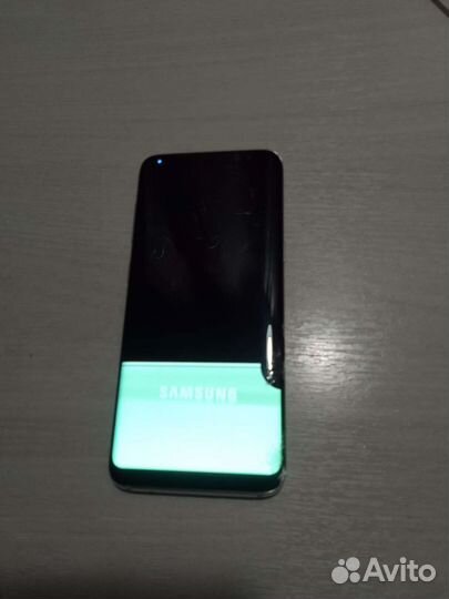 Samsung Galaxy S8, 4/64 ГБ