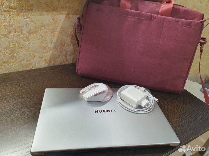 Ноутбук huawei matebook d15