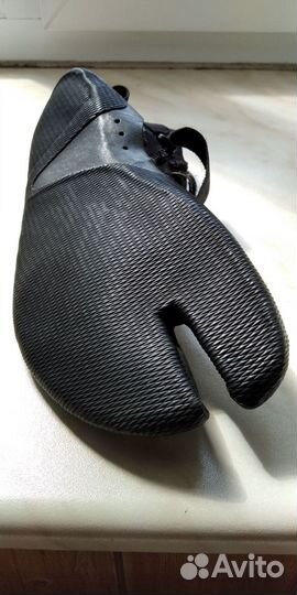 Обувь для серфинга