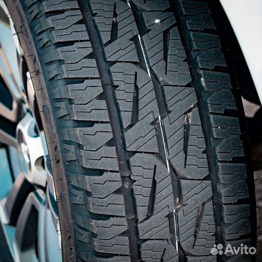 Bridgestone Dueler A/T 001 255/60 R18 112S